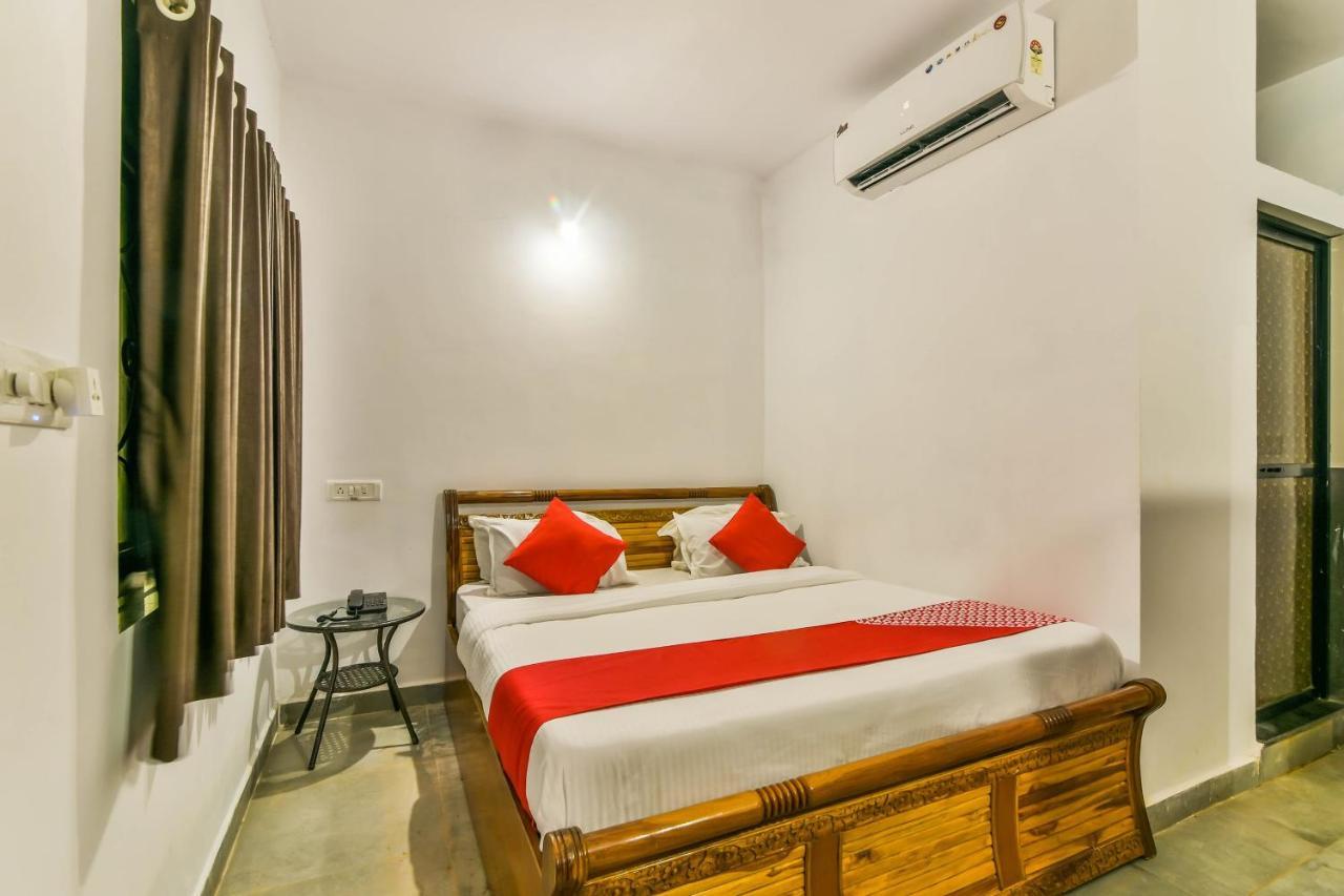 Collection O 15487 Ashoka King Hotel Mandrem Exterior foto